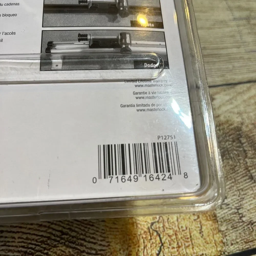 Master Lock 8251DAT Truck Bed Security Lock - Locking Tie‎ Down Contractor Grade